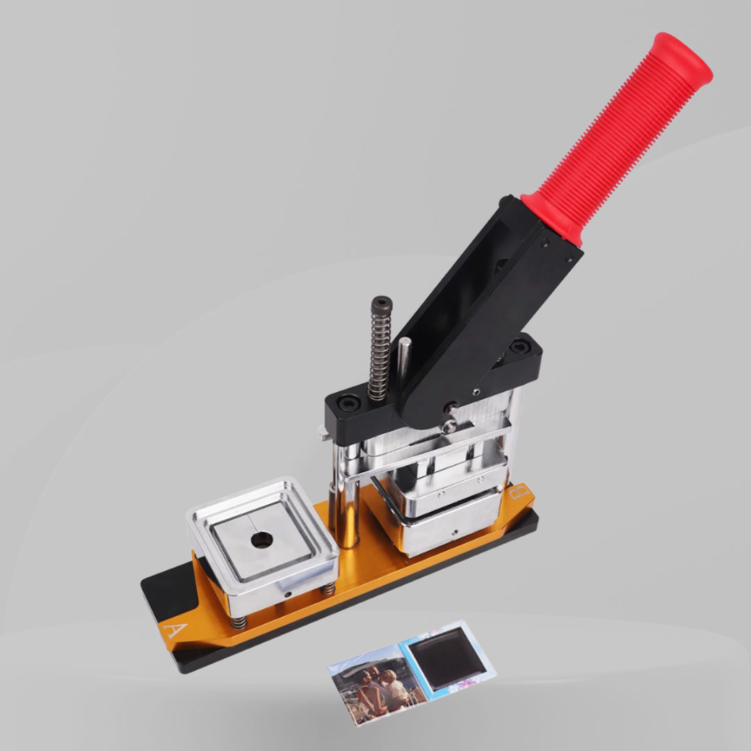 Pro Magnet Machine Starter Kit – 50x50mm (with 1,000 Material Sets)